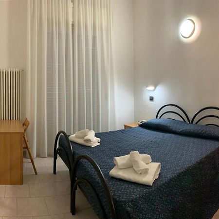 Hotel Marylise Rimini Esterno foto