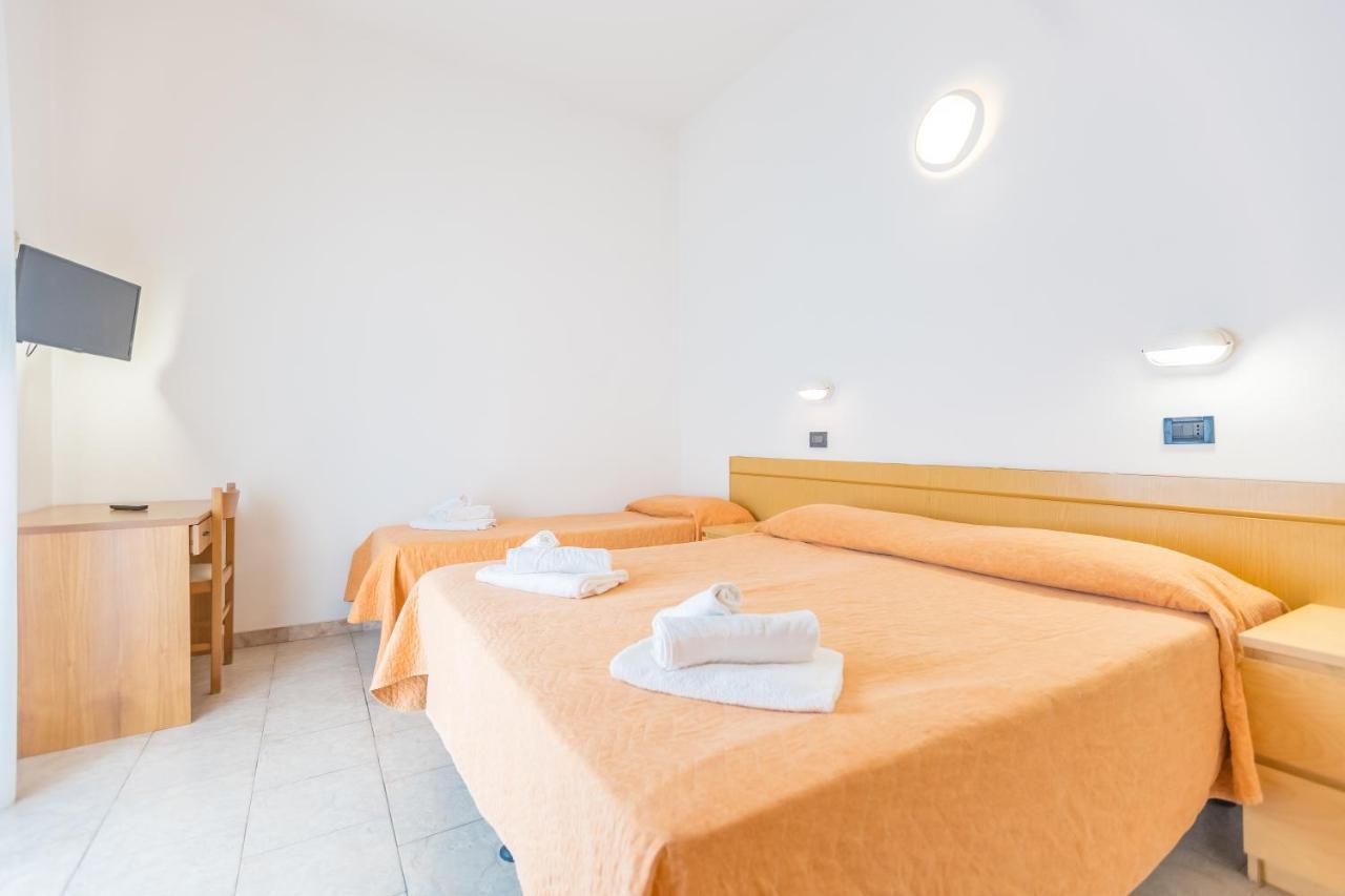 Hotel Marylise Rimini Esterno foto