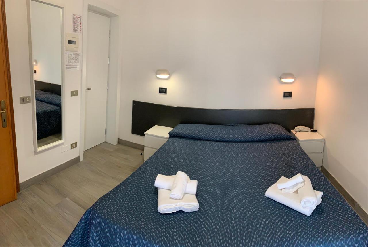 Hotel Marylise Rimini Esterno foto