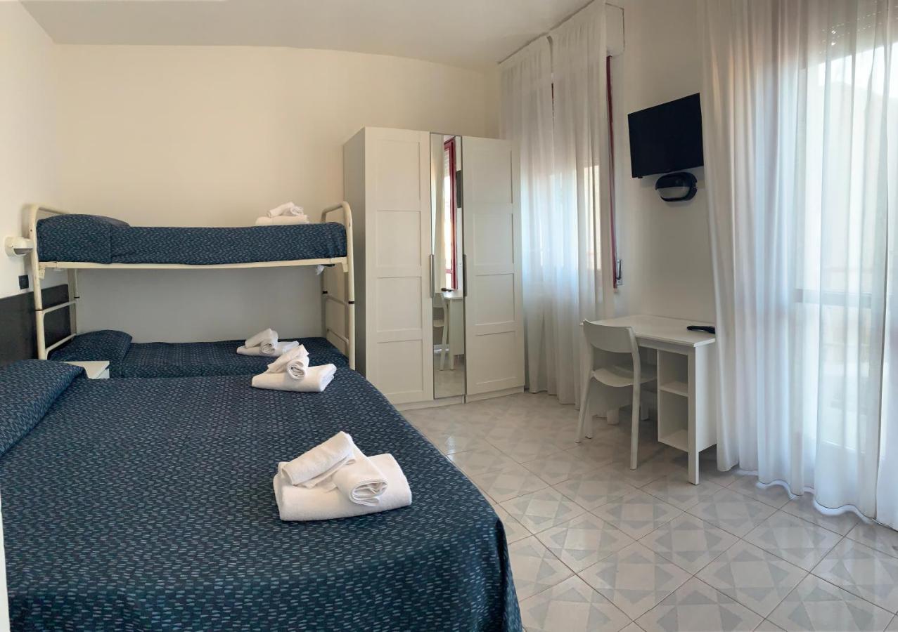 Hotel Marylise Rimini Esterno foto