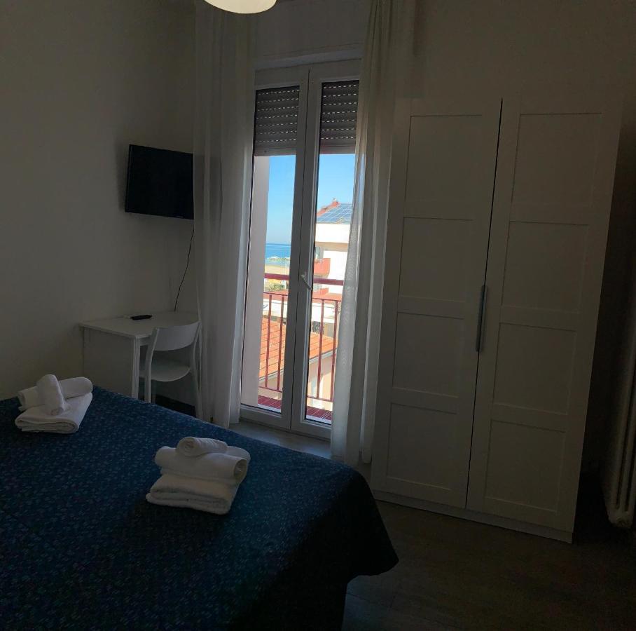 Hotel Marylise Rimini Esterno foto