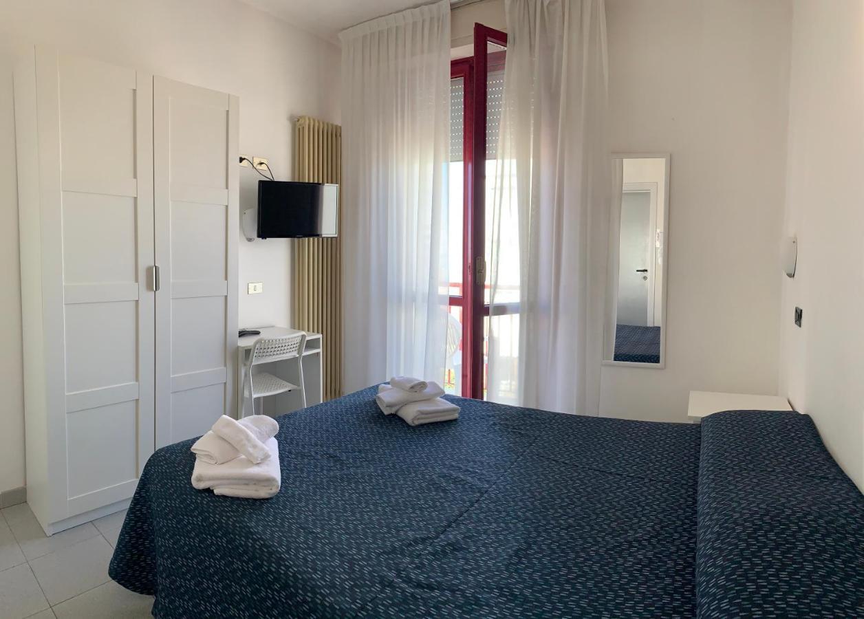 Hotel Marylise Rimini Esterno foto
